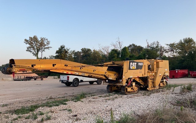 2015 CATERPILLAR PM-201