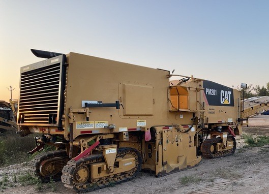 2015 CATERPILLAR PM-201