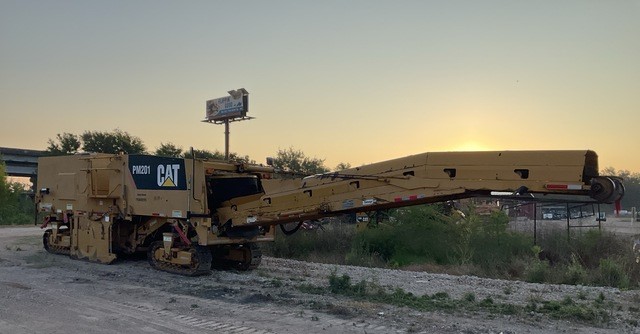 2015 CATERPILLAR PM-201